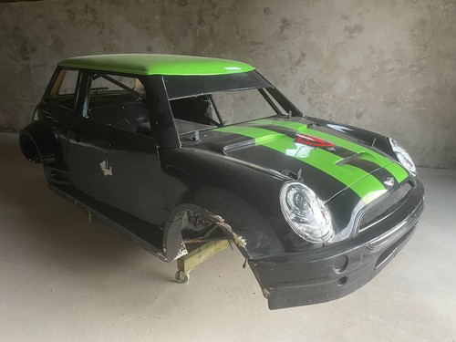 Mini one space - hot, rod